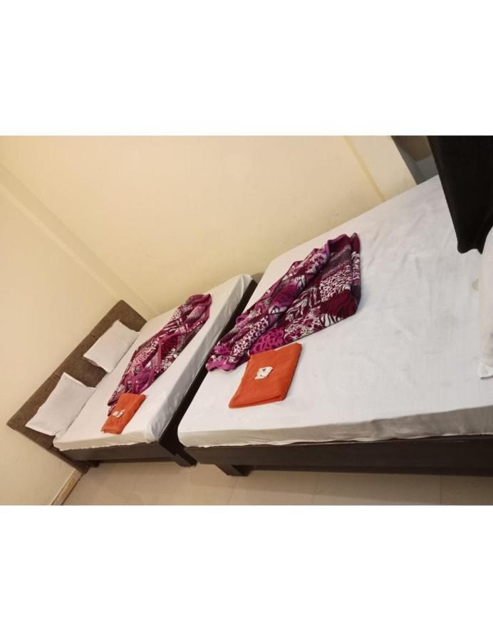 Hotel Mahakal Vishram, Udždžain Exteriér fotografie