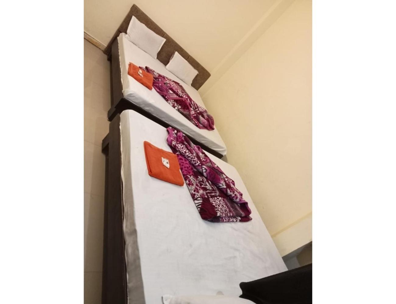 Hotel Mahakal Vishram, Udždžain Exteriér fotografie