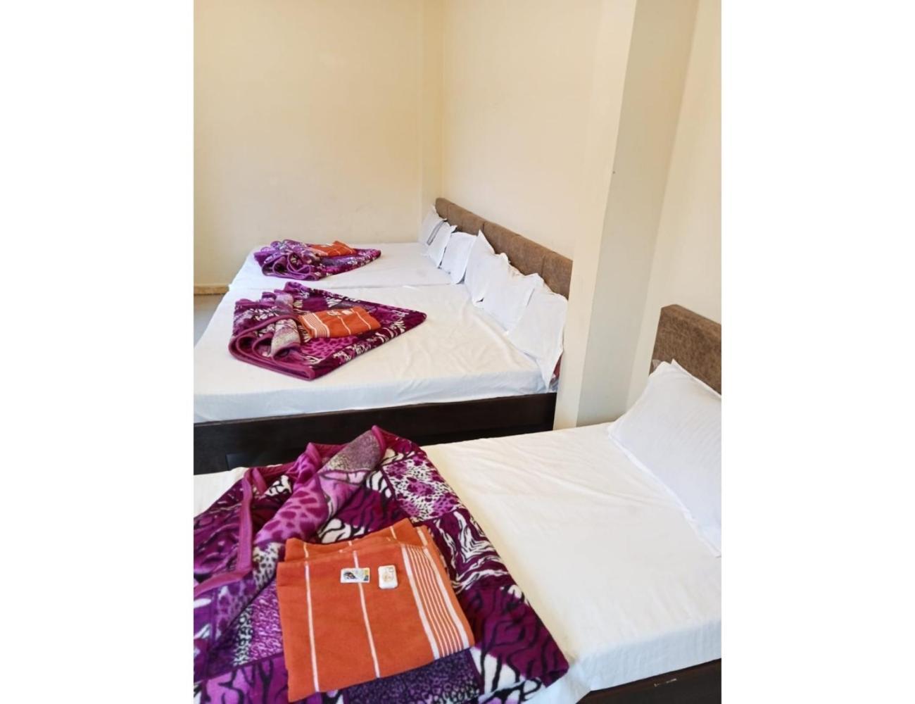 Hotel Mahakal Vishram, Udždžain Exteriér fotografie