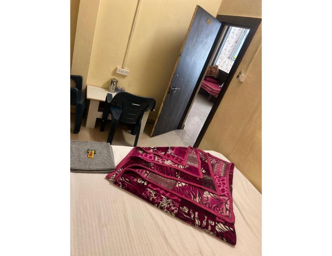 Hotel Mahakal Vishram, Udždžain Exteriér fotografie